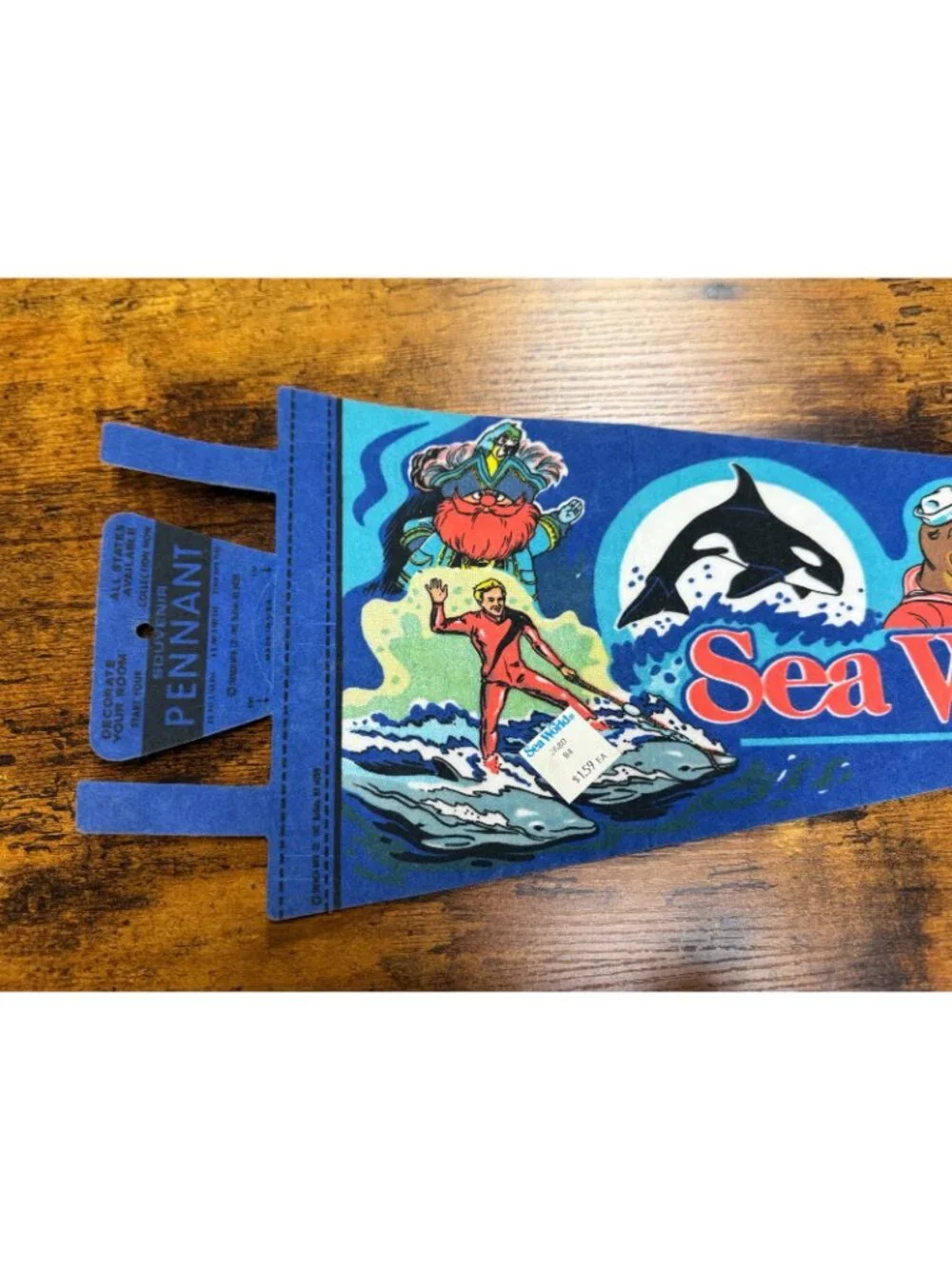 Vintage Sea World pennant